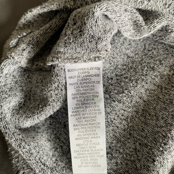 Loft Size Large Heather Gray Long Puff Sleeve Sweater; Soft; Ribbed Cuffs - Picture 7 of 7